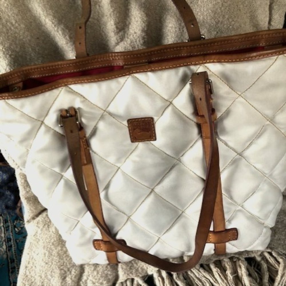 White large quilted Tote Dooney & Bourke